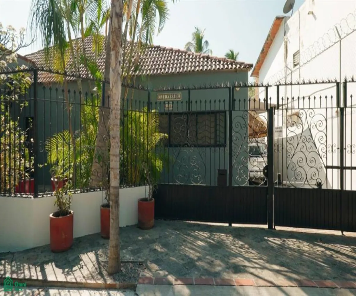 Casa En Venta,Gaviotas,Pez Espada 168, Puerto Vallarta, Jalisco 48328, 4 Habitaciones,4 Baños,Pez Espada,1,MX25937961