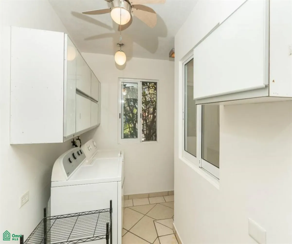 Casa En Venta,Gaviotas,Pez Espada 168, Puerto Vallarta, Jalisco 48328, 4 Habitaciones,4 Baños,Pez Espada,1,MX25937961