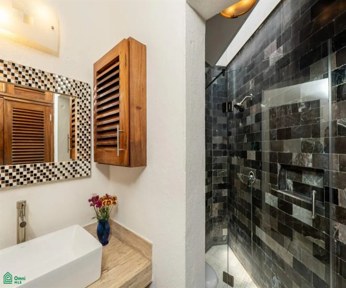 Casa En Venta,Gaviotas,Pez Espada 168, Puerto Vallarta, Jalisco 48328, 4 Habitaciones,4 Baños,Pez Espada,1,MX25937961