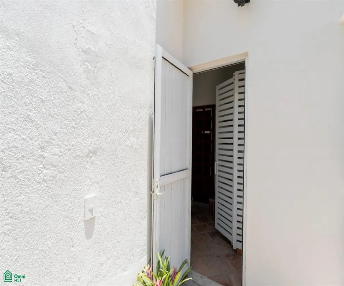 Casa En Venta,Gaviotas,Pez Espada 168, Puerto Vallarta, Jalisco 48328, 4 Habitaciones,4 Baños,Pez Espada,1,MX25937961