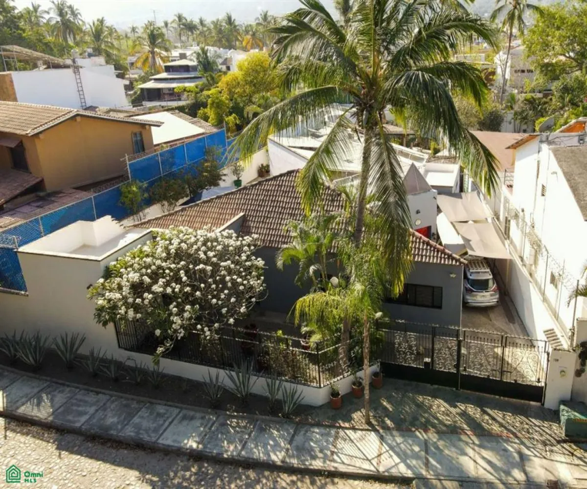 Casa En Venta,Gaviotas,Pez Espada 168, Puerto Vallarta, Jalisco 48328, 4 Habitaciones,4 Baños,Pez Espada,1,MX25937961