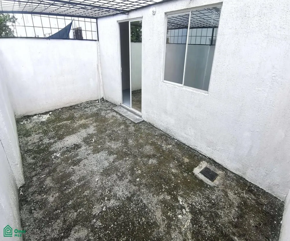 Departamento En Venta,Fraccionamiento Los Cantaros,Villa Burdeos 2001, Tlajomulco de Zuniga, Jalisco 45653, 2 Habitaciones,1 Baño,Villa Burdeos,1,MX25963853