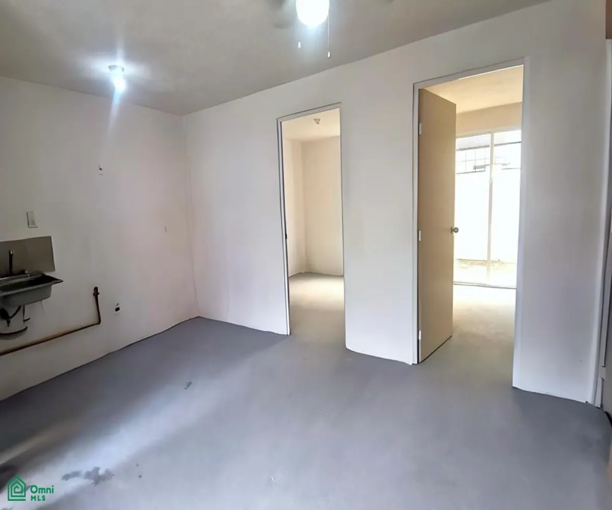 Departamento En Venta,Fraccionamiento Los Cantaros,Villa Burdeos 2001, Tlajomulco de Zuniga, Jalisco 45653, 2 Habitaciones,1 Baño,Villa Burdeos,1,MX25963853