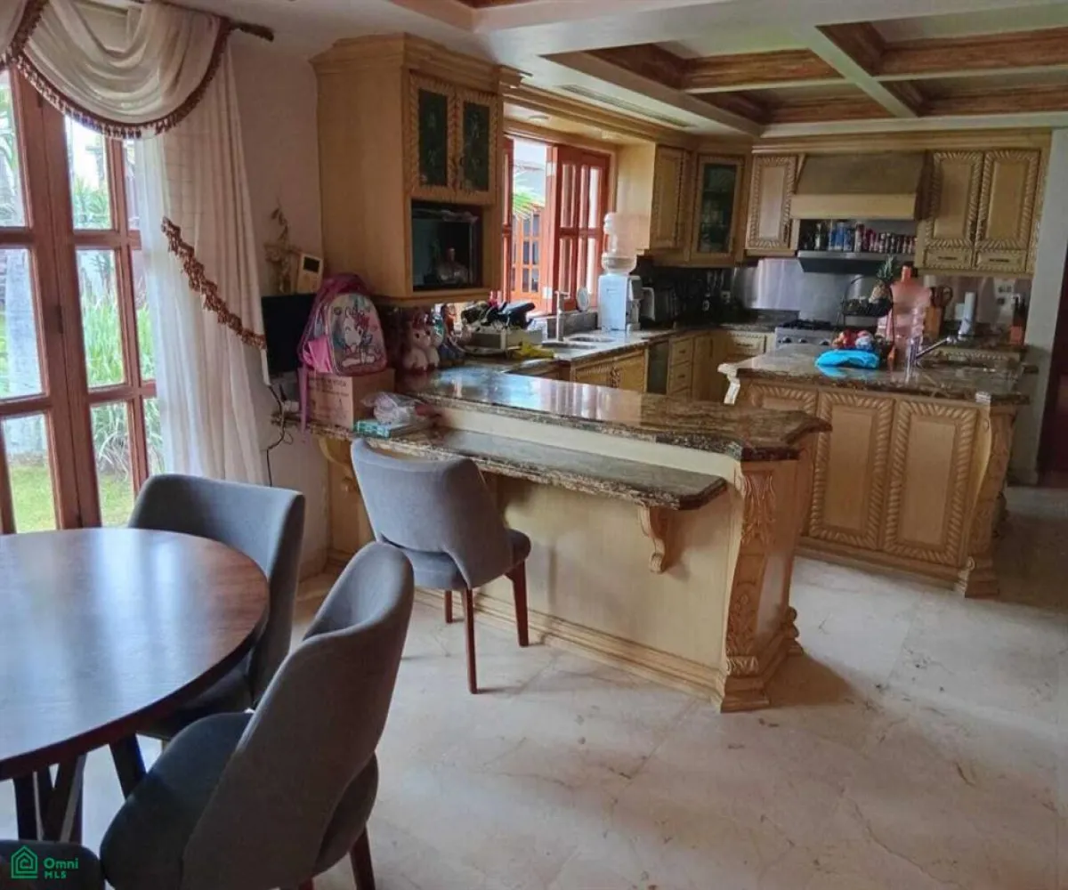 Casa En Venta,Jardines Del Sol,Moctezuma 380, Zapopan, Jalisco 45050, 6 Habitaciones,6 Baños,Moctezuma,1,MX25964761