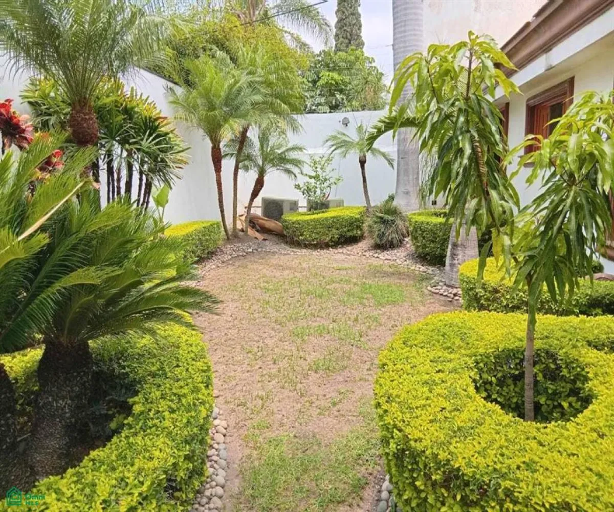 Casa En Venta,Jardines Del Sol,Moctezuma 380, Zapopan, Jalisco 45050, 6 Habitaciones,6 Baños,Moctezuma,1,MX25964761