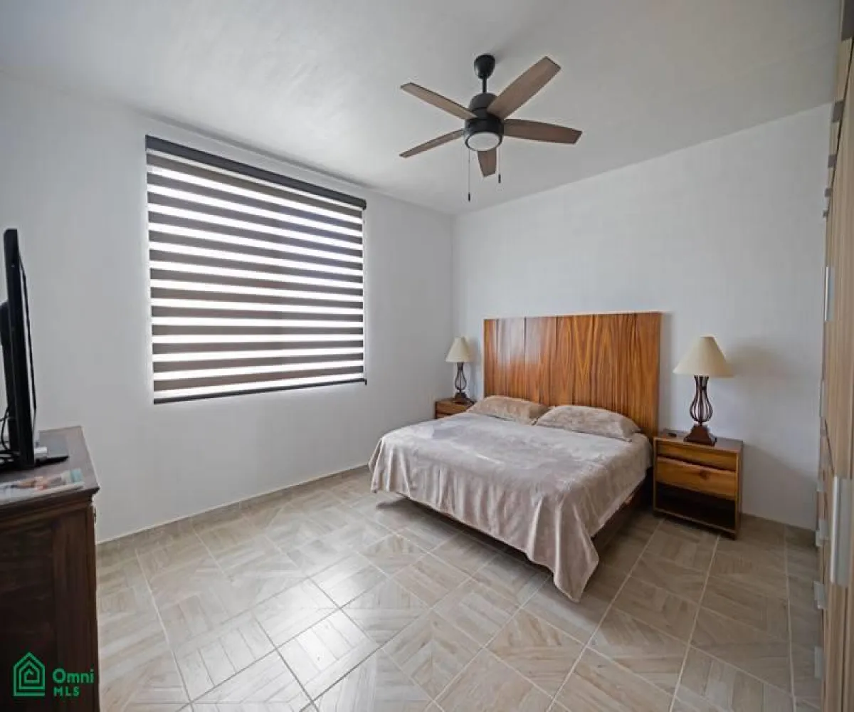 Casa En Venta,San Nicolás de Ibarra,Calle Zalate 12, Chapala, Jalisco 45940, 2 Habitaciones,2 Baños,Calle Zalate,1,MX25964937