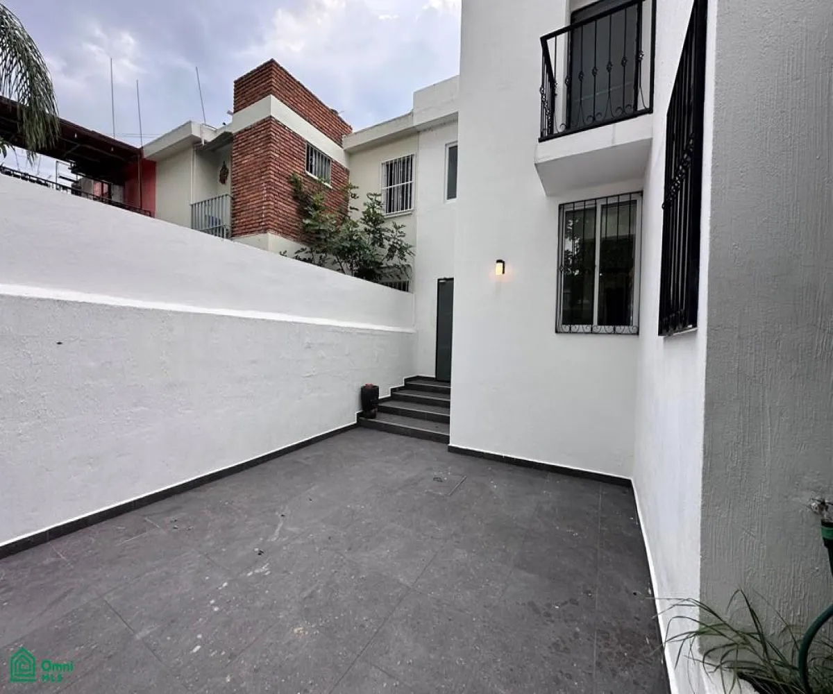 Casa En Venta,Estatuto Jurídico Fovissste,Manzana 8 S/N, Zapopan, Jalisco 45149, 4 Habitaciones,2 Baños,Manzana 8,2,MX25965099