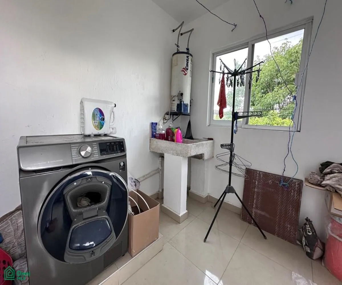 Casa En Venta,Estatuto Jurídico Fovissste,Manzana 8 S/N, Zapopan, Jalisco 45149, 4 Habitaciones,2 Baños,Manzana 8,2,MX25965099