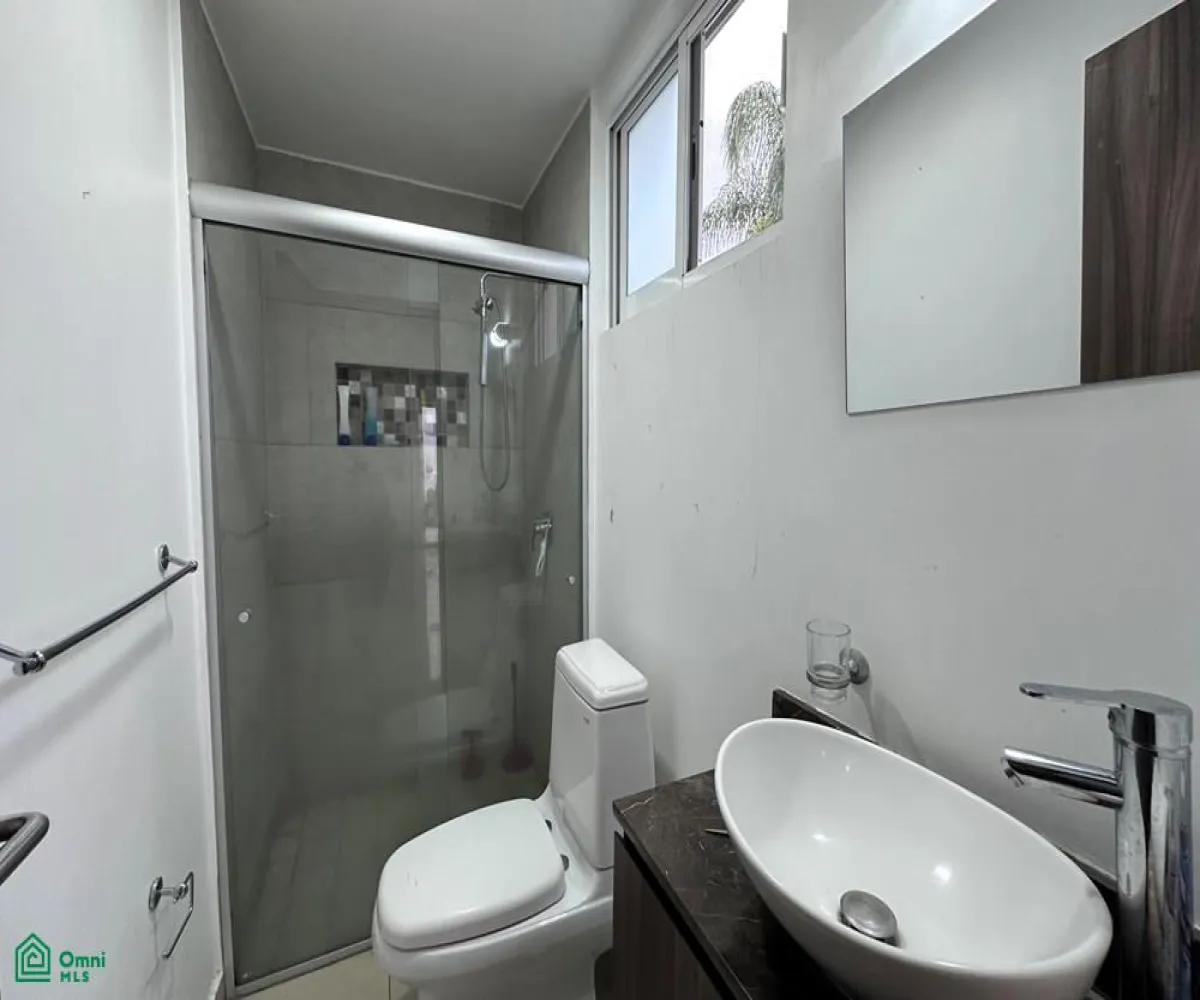 Casa En Venta,Estatuto Jurídico Fovissste,Manzana 8 S/N, Zapopan, Jalisco 45149, 4 Habitaciones,2 Baños,Manzana 8,2,MX25965099