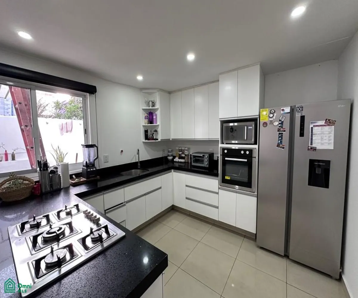 Casa En Venta,Estatuto Jurídico Fovissste,Manzana 8 S/N, Zapopan, Jalisco 45149, 4 Habitaciones,2 Baños,Manzana 8,2,MX25965099