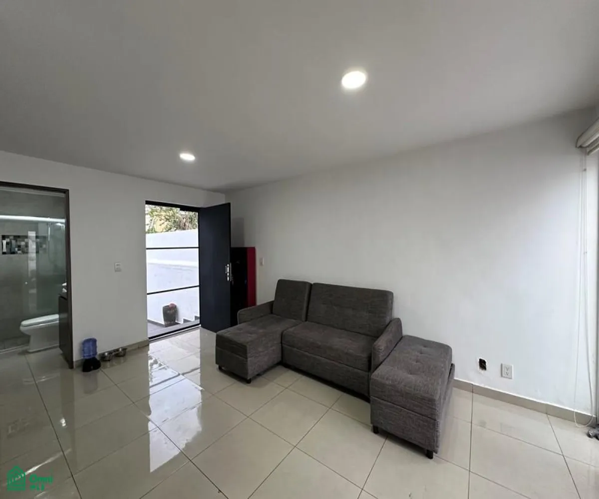 Casa En Venta,Estatuto Jurídico Fovissste,Manzana 8 S/N, Zapopan, Jalisco 45149, 4 Habitaciones,2 Baños,Manzana 8,2,MX25965099
