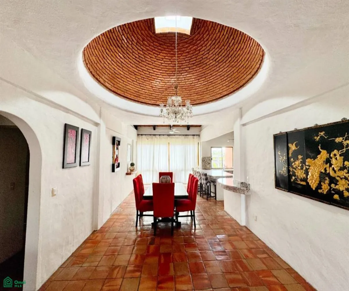 Departamento En Venta,Marina Vallarta,Paseo de la Marina 4416, Puerto Vallarta, Jalisco 48354, 2 Habitaciones,2 Baños,Paseo de la Marina,3,MX25966173