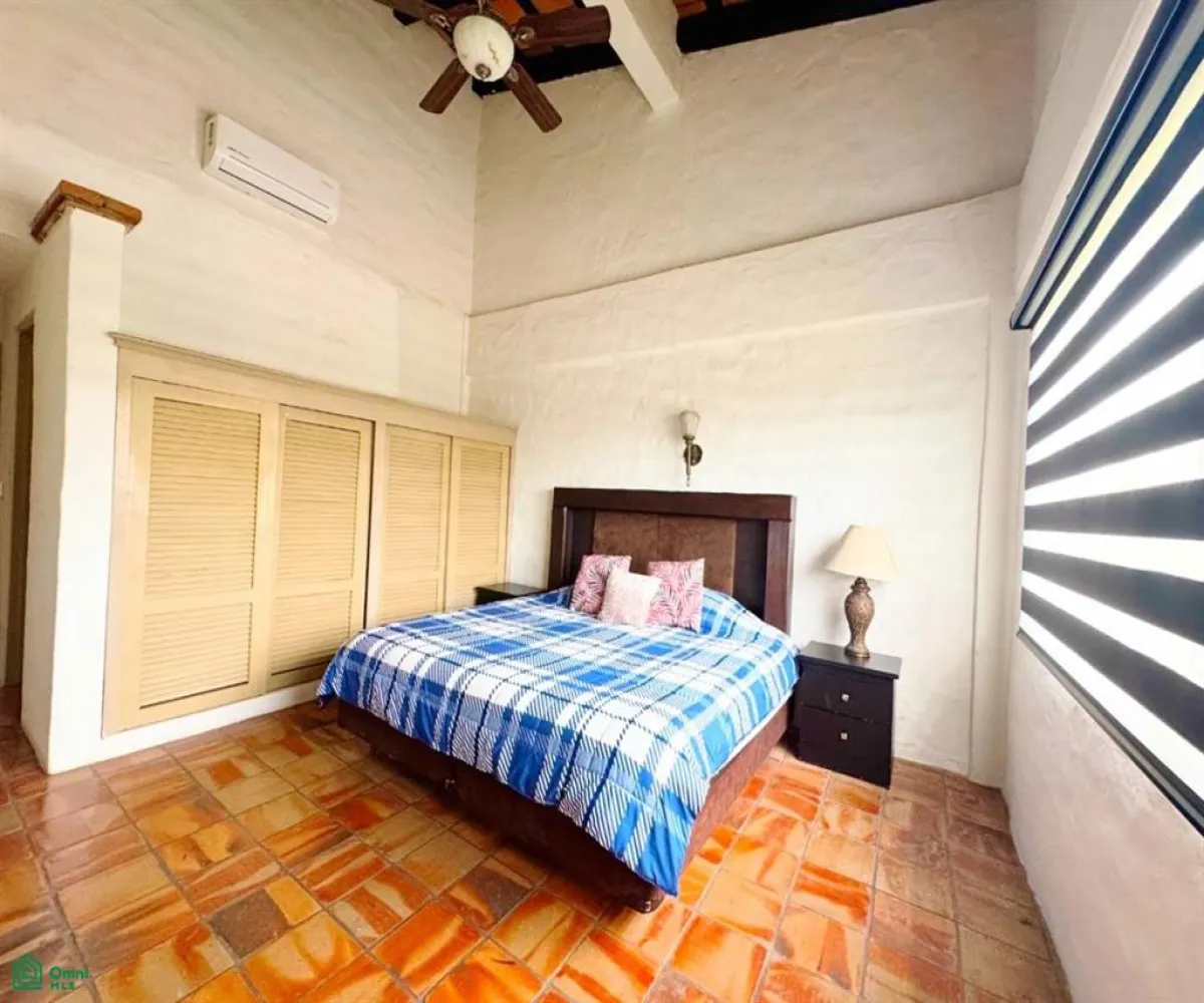 Departamento En Venta,Marina Vallarta,Paseo de la Marina 4416, Puerto Vallarta, Jalisco 48354, 2 Habitaciones,2 Baños,Paseo de la Marina,3,MX25966173