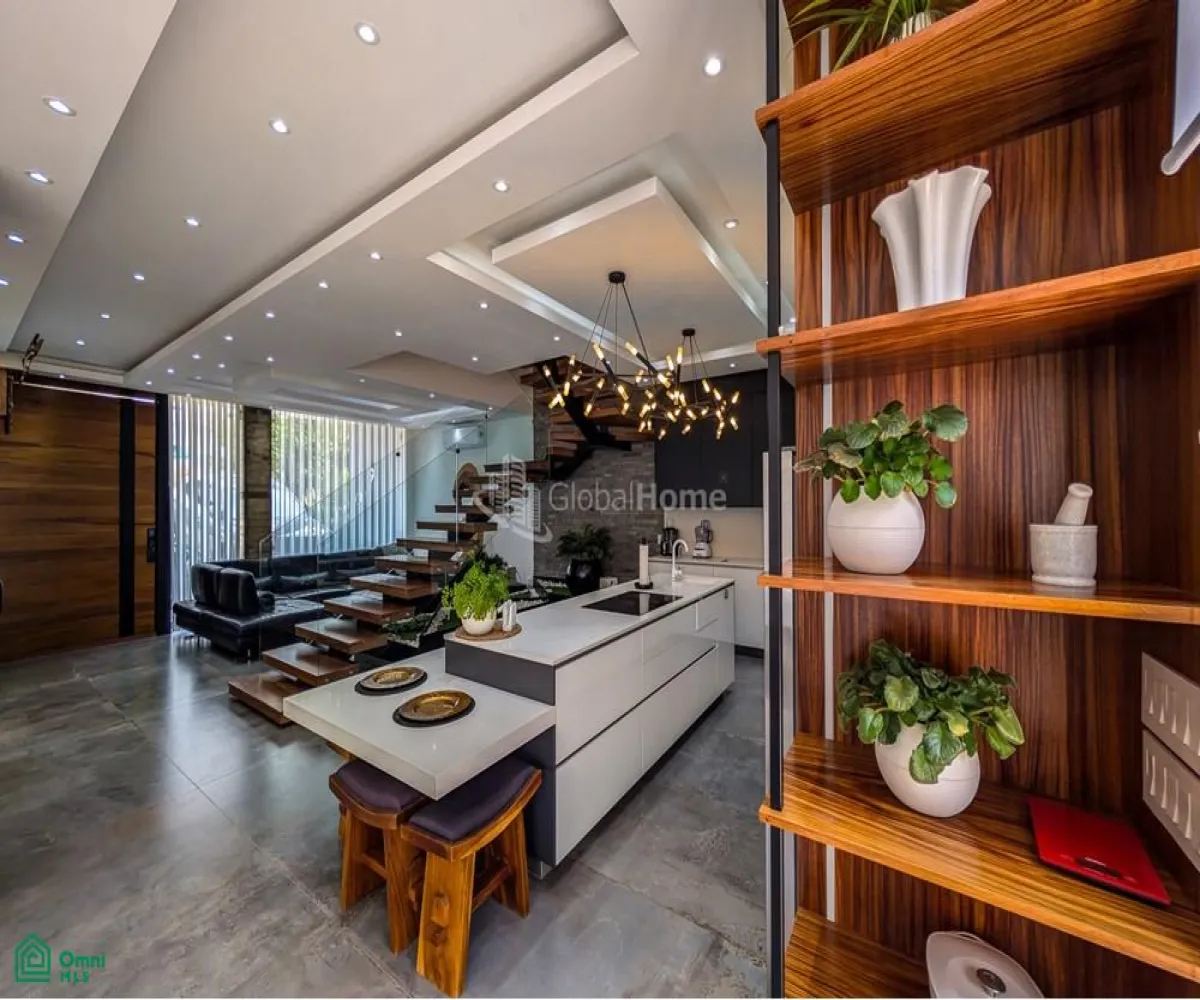 Casa En Venta,Punto Sur,Alameda punto sur 6236, Tlajomulco de Zuniga, Jalisco 45645, 3 Habitaciones,5 Baños,Alameda punto sur,3,MX25966187