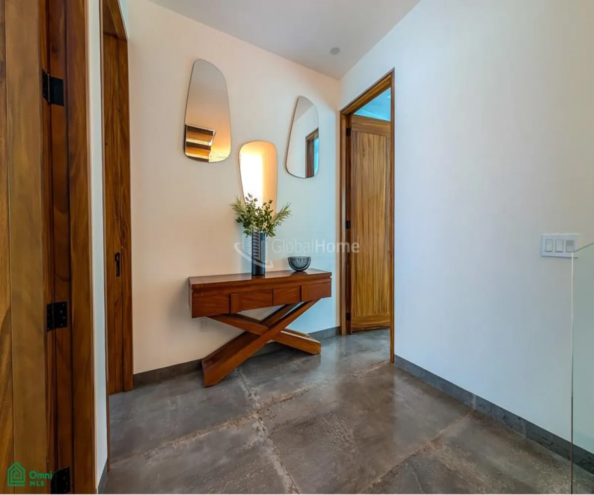 Casa En Venta,Punto Sur,Alameda punto sur 6236, Tlajomulco de Zuniga, Jalisco 45645, 3 Habitaciones,5 Baños,Alameda punto sur,3,MX25966187