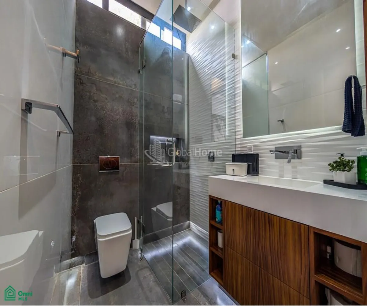 Casa En Venta,Punto Sur,Alameda punto sur 6236, Tlajomulco de Zuniga, Jalisco 45645, 3 Habitaciones,5 Baños,Alameda punto sur,3,MX25966187