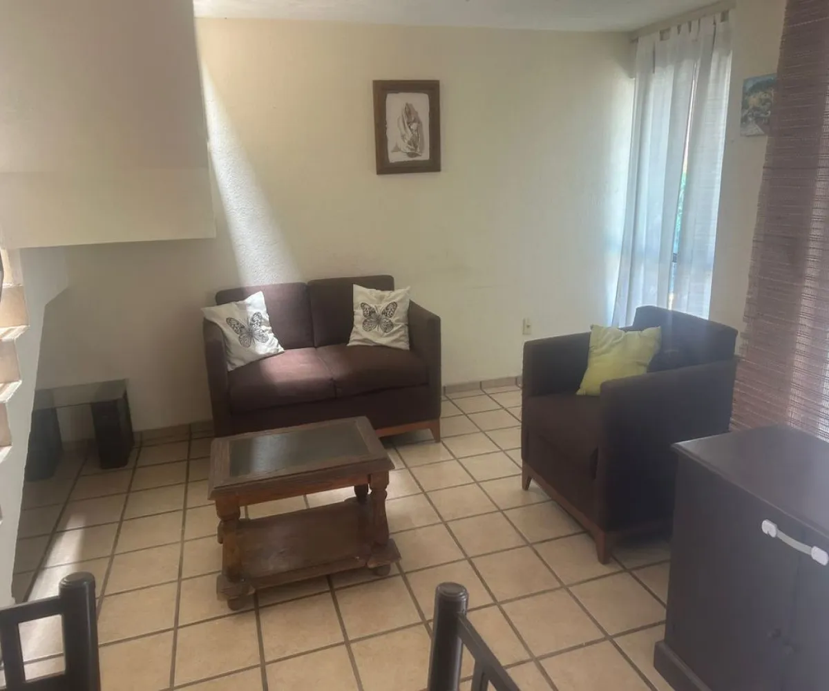 Casa En Venta,Parques del Bosque,Avenida Primavera 2772 5, San Pedro Tlaquepaque, Jalisco 45609, 4 Habitaciones,3 Baños,Avenida Primavera,1,pLmMAdj