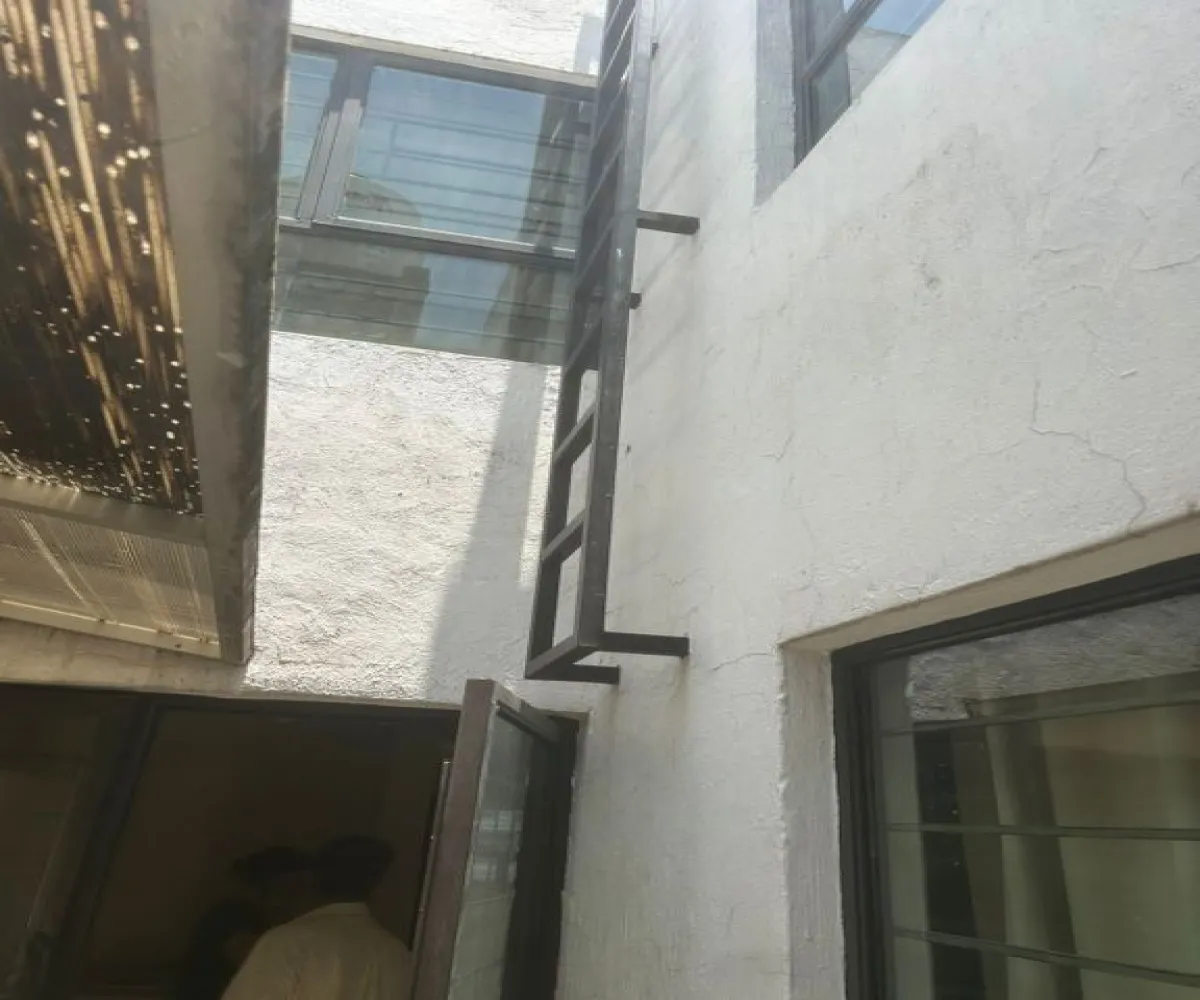 Casa En Venta,Parques del Bosque,Avenida Primavera 2772 5, San Pedro Tlaquepaque, Jalisco 45609, 4 Habitaciones,3 Baños,Avenida Primavera,1,pLmMAdj