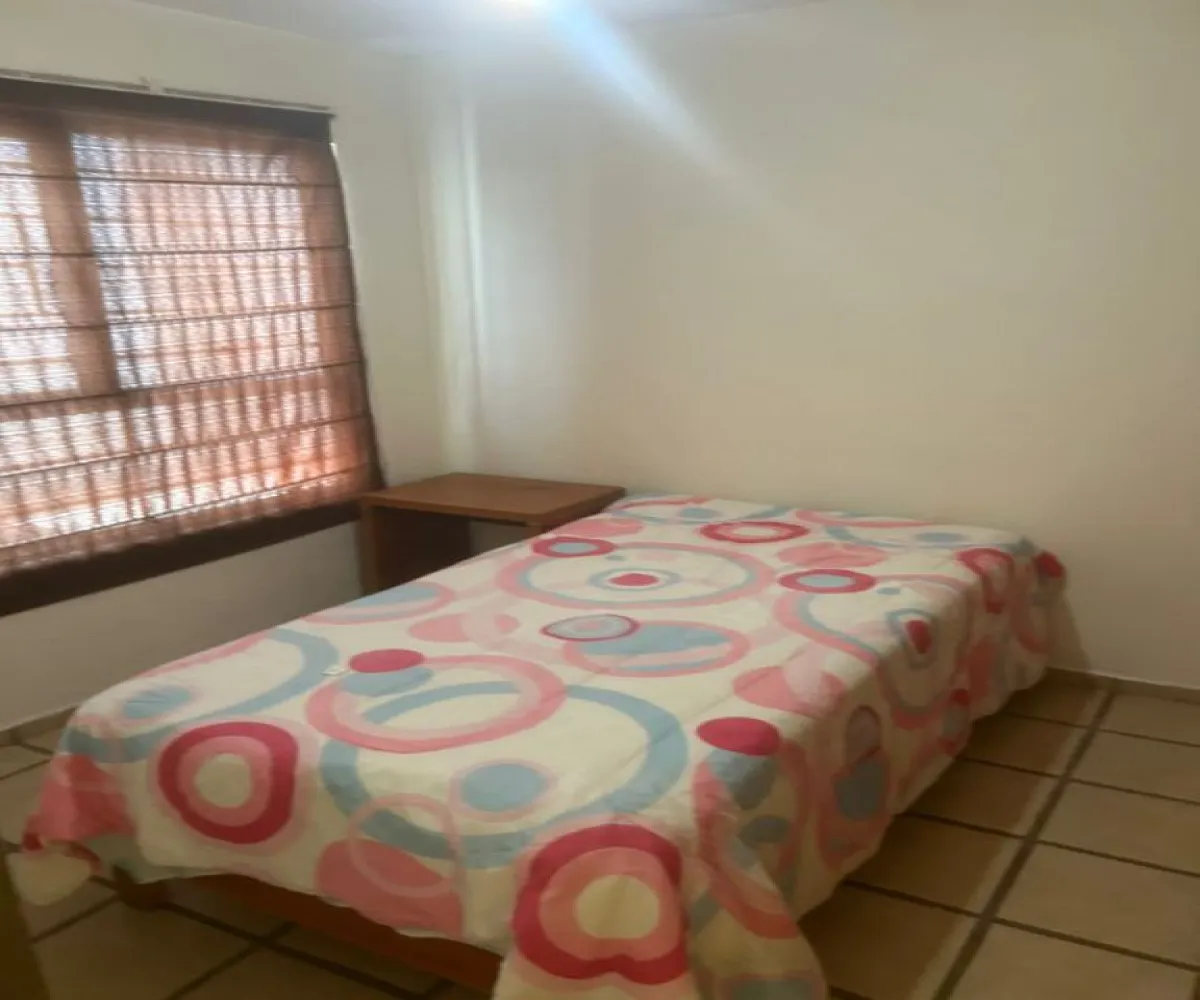 Casa En Venta,Parques del Bosque,Avenida Primavera 2772 5, San Pedro Tlaquepaque, Jalisco 45609, 4 Habitaciones,3 Baños,Avenida Primavera,1,pLmMAdj