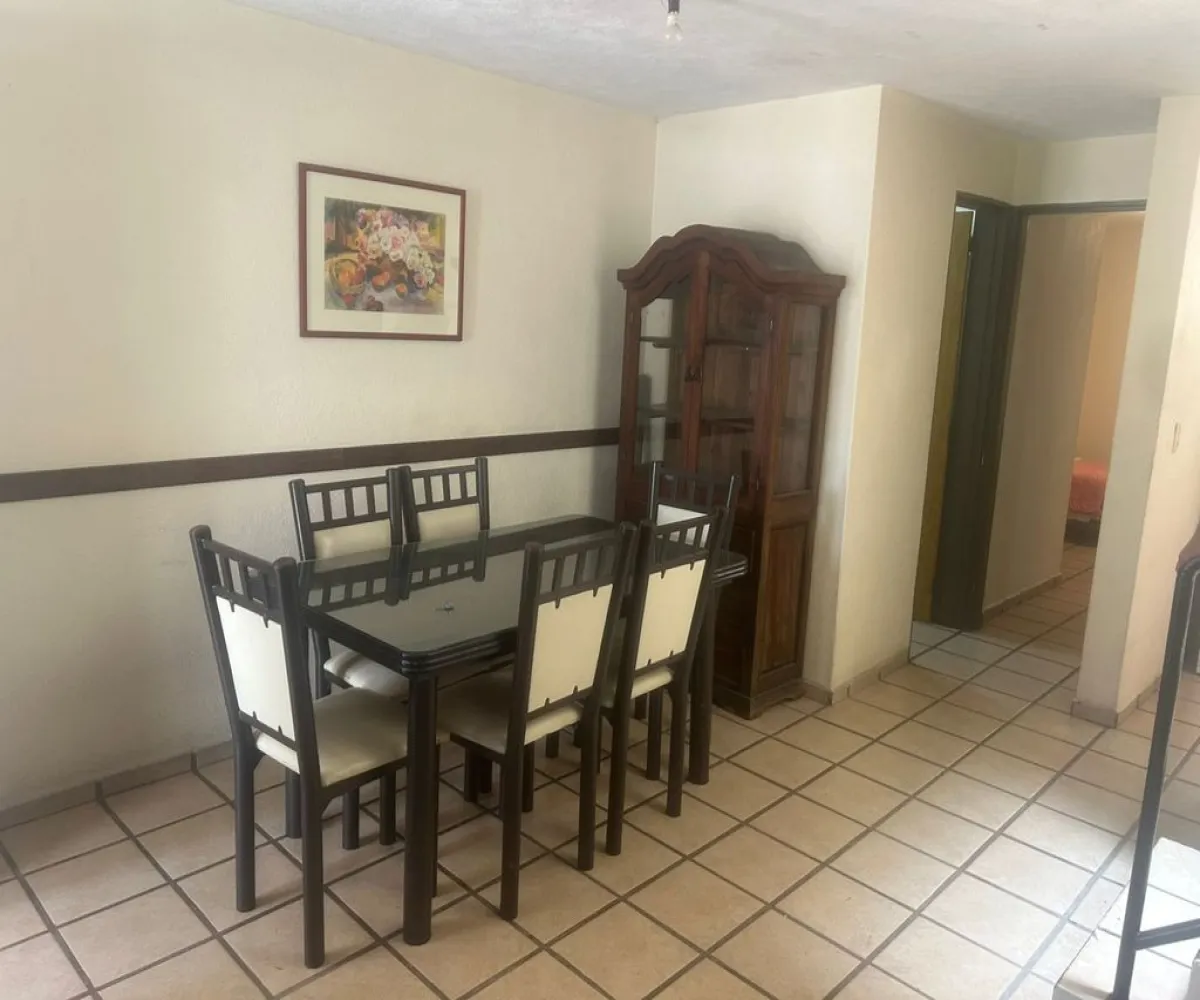 Casa En Venta,Parques del Bosque,Avenida Primavera 2772 5, San Pedro Tlaquepaque, Jalisco 45609, 4 Habitaciones,3 Baños,Avenida Primavera,1,pLmMAdj