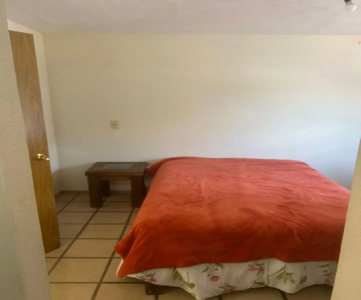 Casa En Venta,Parques del Bosque,Avenida Primavera 2772 5, San Pedro Tlaquepaque, Jalisco 45609, 4 Habitaciones,3 Baños,Avenida Primavera,1,pLmMAdj