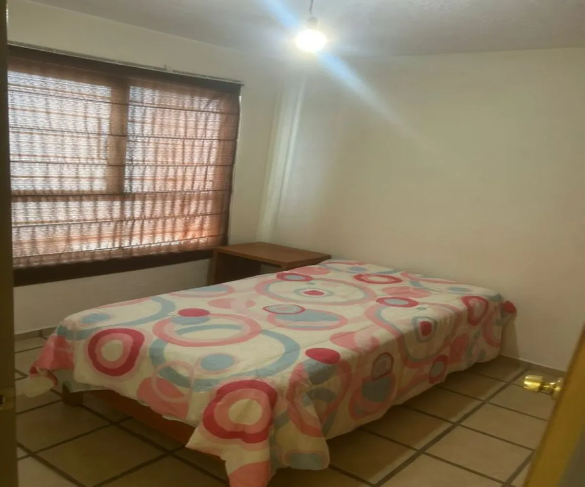 Casa En Venta,Parques del Bosque,Avenida Primavera 2772 5, San Pedro Tlaquepaque, Jalisco 45609, 4 Habitaciones,3 Baños,Avenida Primavera,1,pLmMAdj