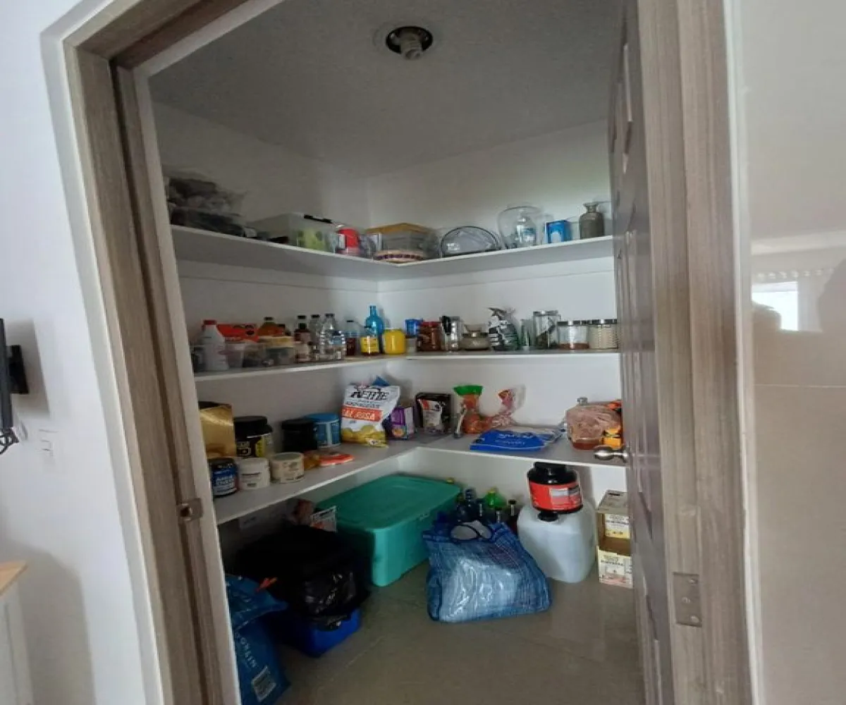 Casa En Venta,Residencial Santa Fe,Paseo de la Perdiz 18, Corregidora, Querétaro 76930, 3 Habitaciones,3 Baños,Paseo de la Perdiz,2,pfL4Bp1