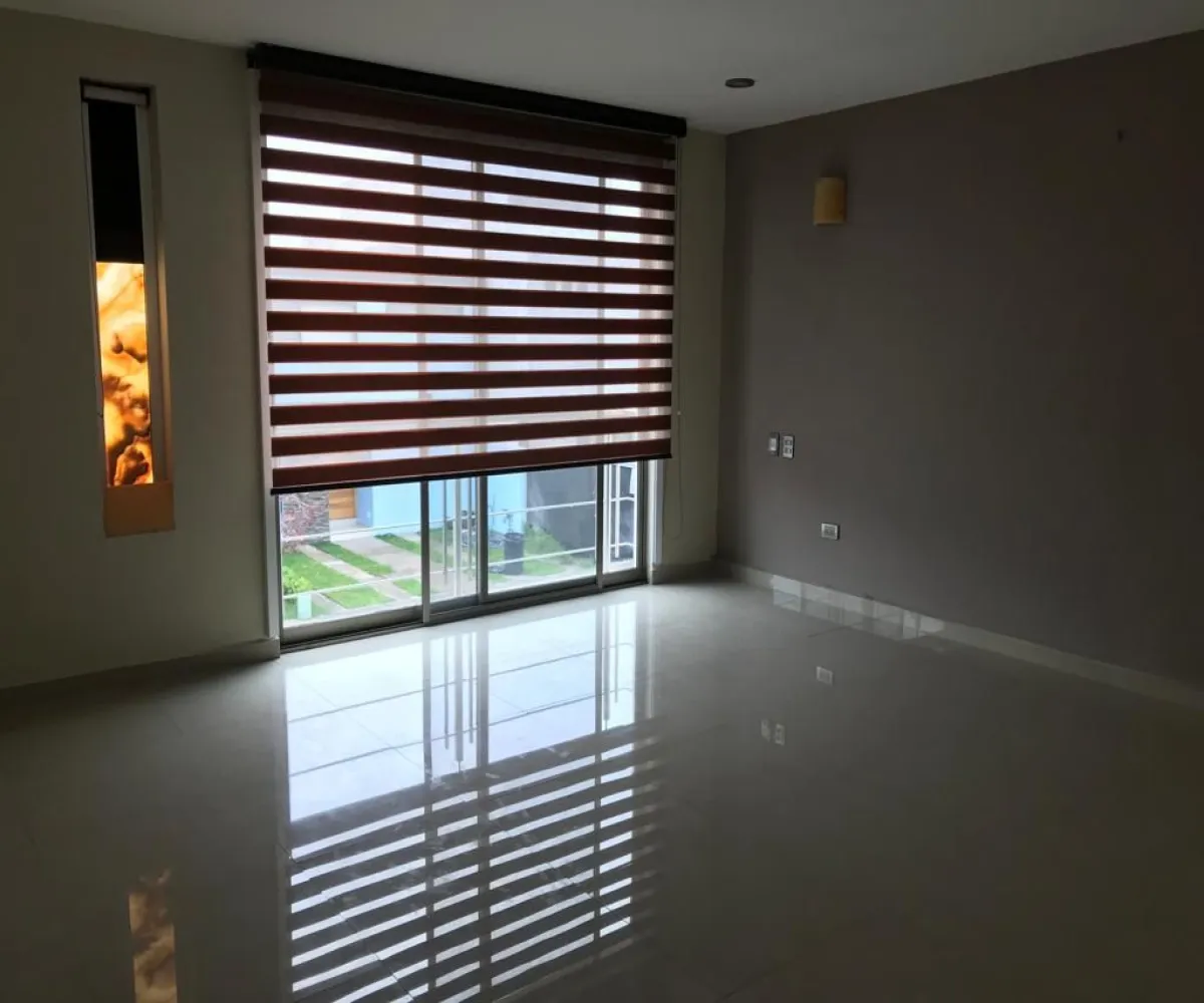 Casa En Renta,Avenida Punto Sur 6387, Tlajomulco de Zúñiga, Jalisco 45645, 3 Habitaciones,2 Baños,Avenida Punto Sur,1,ppltnb4