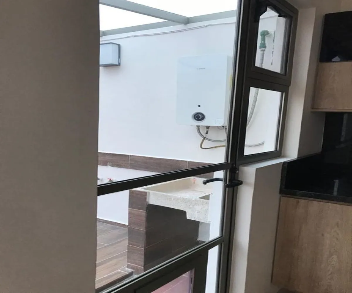 Casa En Renta,Avenida Punto Sur 6387, Tlajomulco de Zúñiga, Jalisco 45645, 3 Habitaciones,2 Baños,Avenida Punto Sur,1,ppltnb4