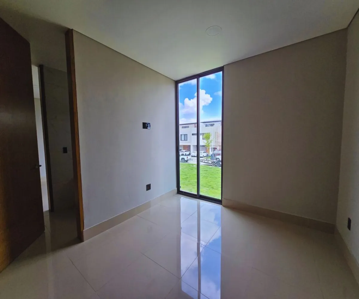 Casa En Venta,solares,Paseo Altanza 219 219, Zapopan, Jalisco 45134, 4 Habitaciones,4 Baños,Paseo Altanza,3,pzCj4Wg