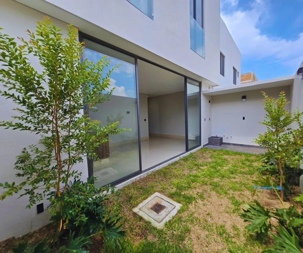 Casa En Venta,solares,Paseo Altanza 219 219, Zapopan, Jalisco 45134, 4 Habitaciones,4 Baños,Paseo Altanza,3,pzCj4Wg