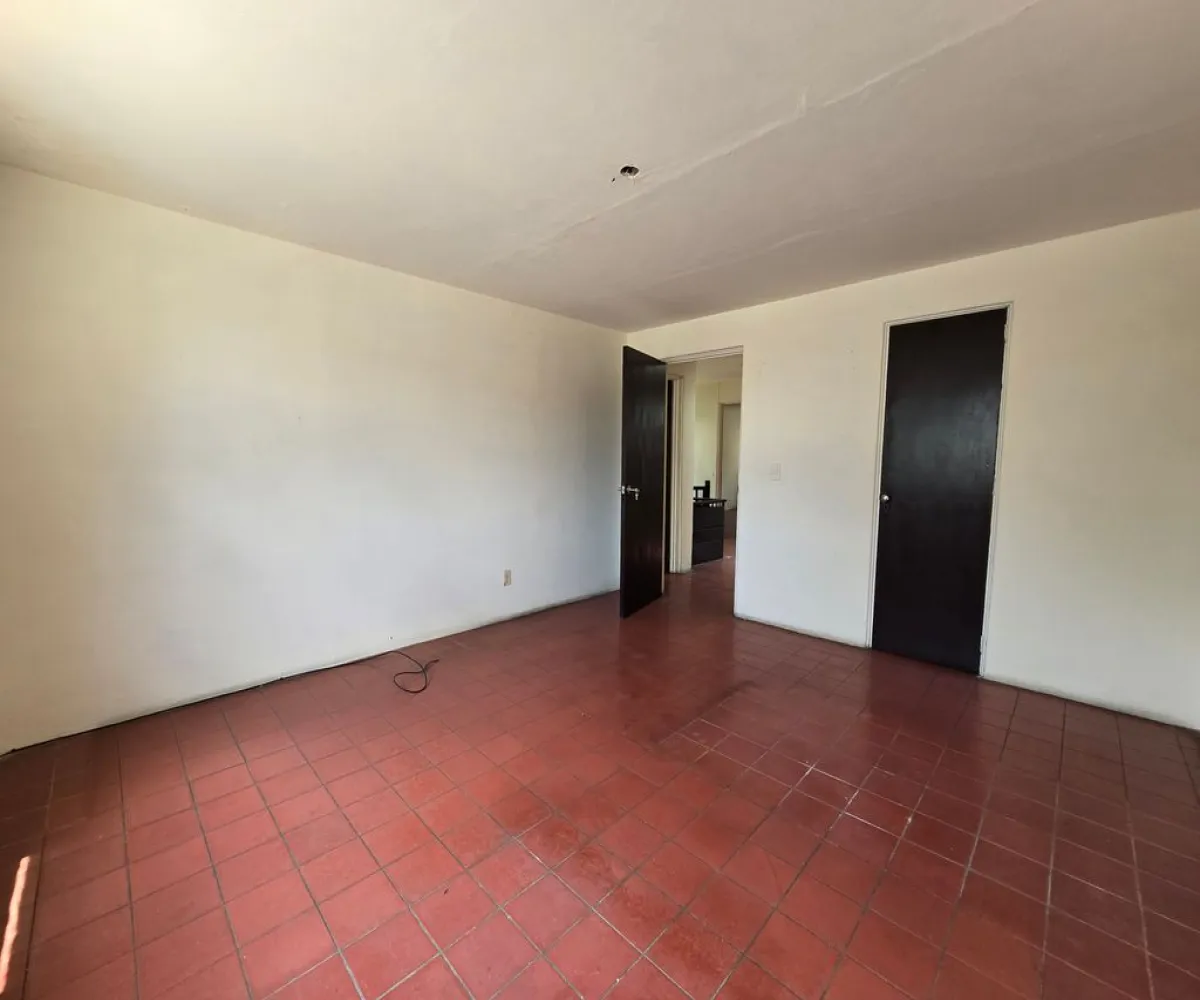 Casa En Venta,Italia Providencia,Calle Aurelio Luis Gallardo 744, Guadalajara, Jalisco 44648, 5 Habitaciones,2 Baños,Calle Aurelio Luis Gallardo,1,px0Ovkk