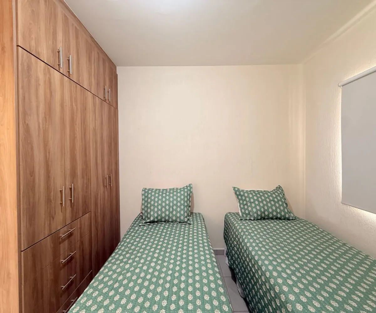 Casa En Venta,Boulevard Alta California 1201, Tlajomulco de Zúñiga, Jalisco 45650, 4 Habitaciones,3 Baños,Boulevard Alta California,2,p8YlHgU