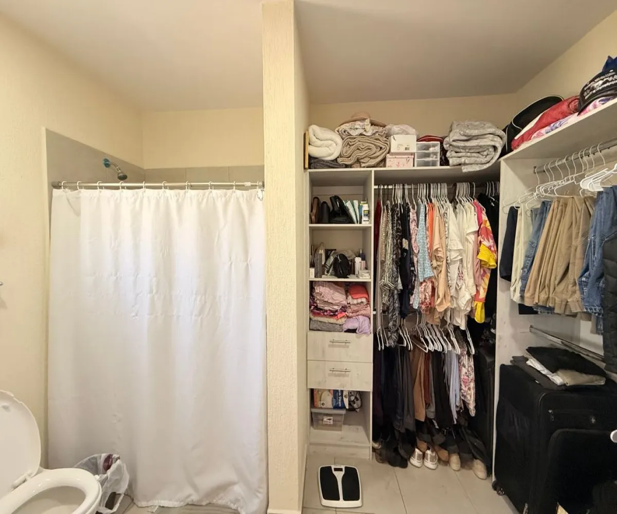 Casa En Venta,Boulevard Alta California 1201, Tlajomulco de Zúñiga, Jalisco 45650, 4 Habitaciones,3 Baños,Boulevard Alta California,2,p8YlHgU