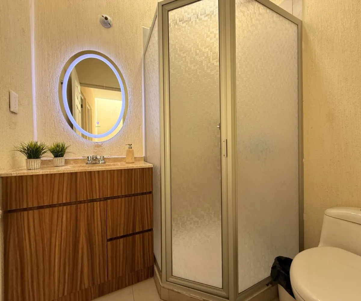 Casa En Venta,Boulevard Alta California 1201, Tlajomulco de Zúñiga, Jalisco 45650, 4 Habitaciones,3 Baños,Boulevard Alta California,2,p8YlHgU