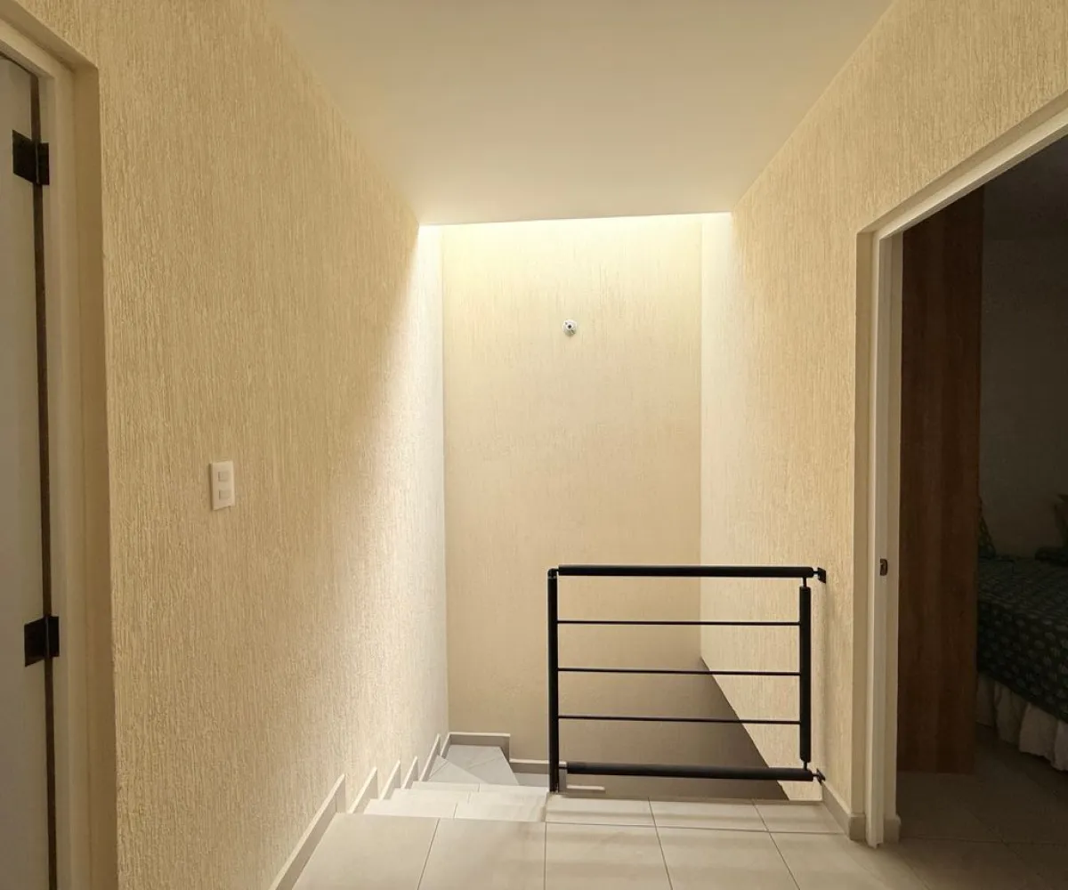 Casa En Venta,Boulevard Alta California 1201, Tlajomulco de Zúñiga, Jalisco 45650, 4 Habitaciones,3 Baños,Boulevard Alta California,2,p8YlHgU