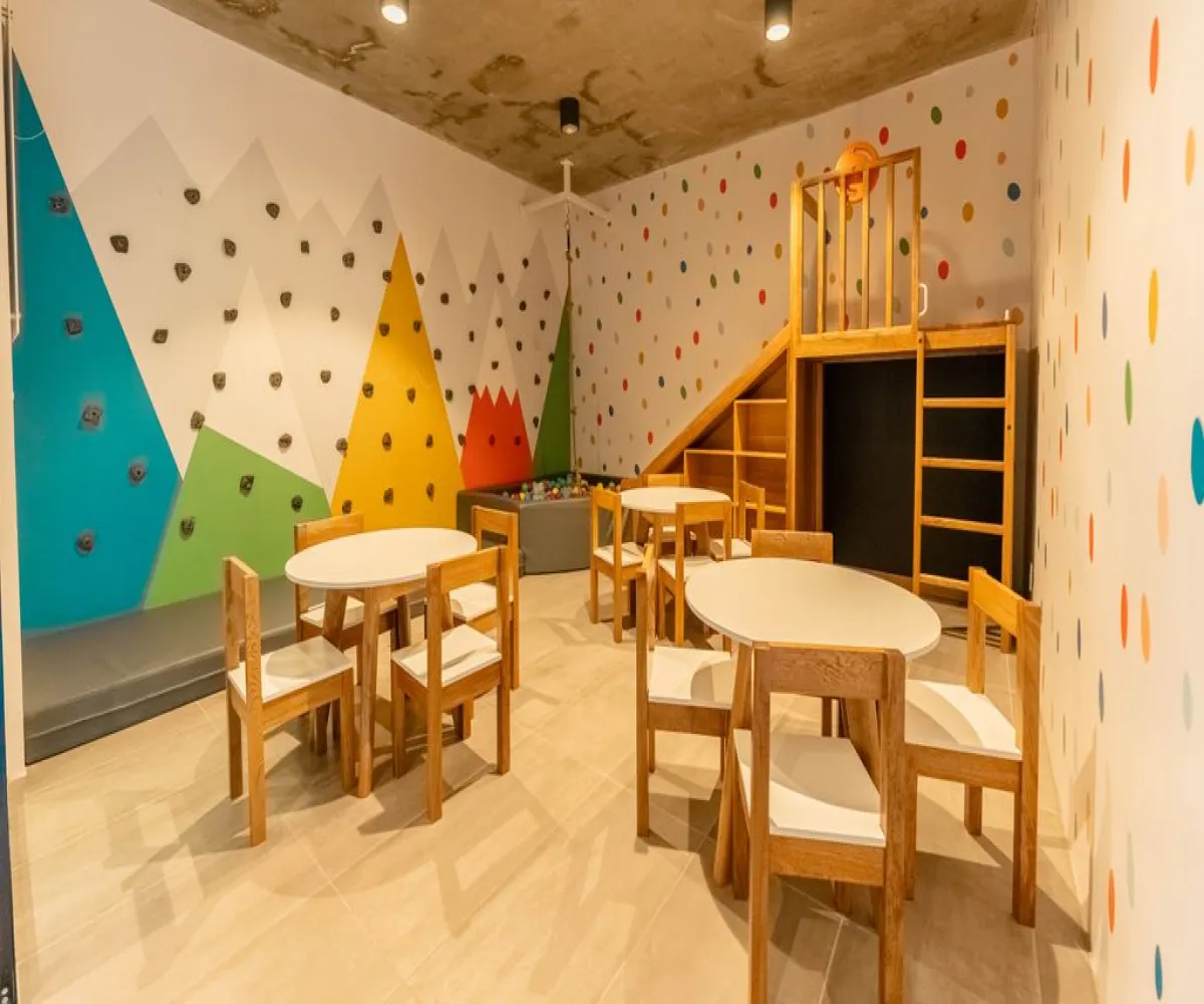 Casa En PreVenta,Avenida Camino de los Parques 5204 COTO 11, Zapopan, Jalisco 45180, 3 Habitaciones,2 Baños,Avenida Camino de los Parques,2,poyNRIX