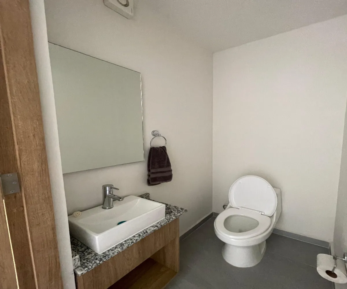 Casa En Venta,Amaranto Residencial,Av Amaranto S/N, Zapopan, Jalisco 45200, 2 Habitaciones,2 Baños,Cinco Valles Residencial,Av Amaranto ,2,723233