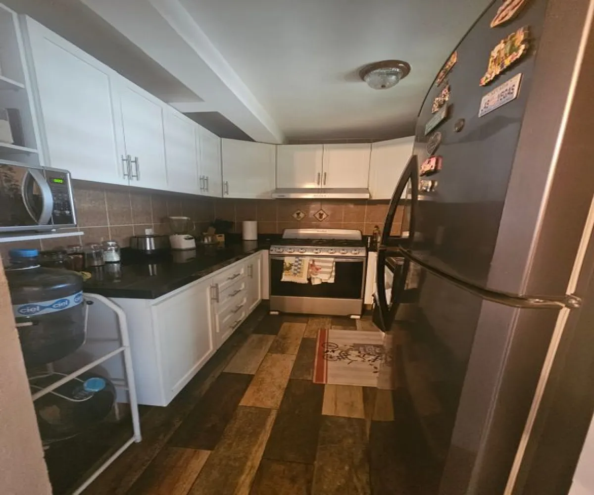 Casa En Venta,Santa Elena Estadio,Luis Manuel Rojas 646, Guadalajara, Jalisco 44230, 4 Habitaciones,2 Baños,Luis Manuel Rojas,2,pPED3hU