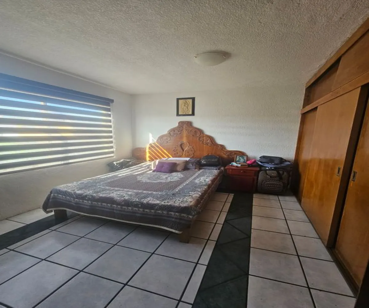 Casa En Venta,Santa Elena Estadio,Luis Manuel Rojas 646, Guadalajara, Jalisco 44230, 4 Habitaciones,2 Baños,Luis Manuel Rojas,2,pPED3hU