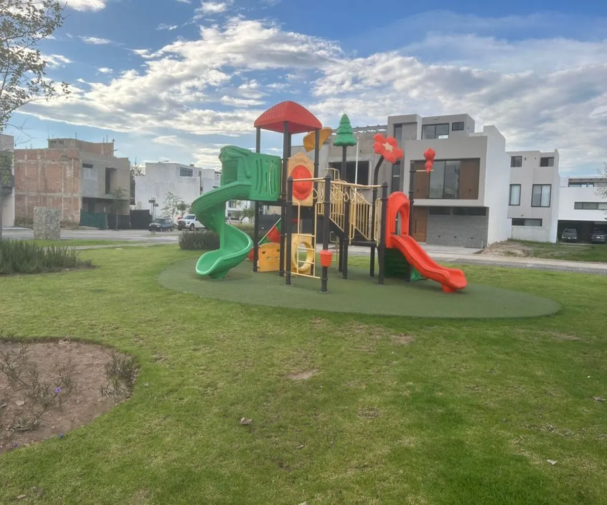 Casa En Venta,Solares Residencial,Paseo Altanza 2132 219, Zapopan, Jalisco 45134, 4 Habitaciones,4 Baños,Paseo Altanza,1,ppL9Uxz