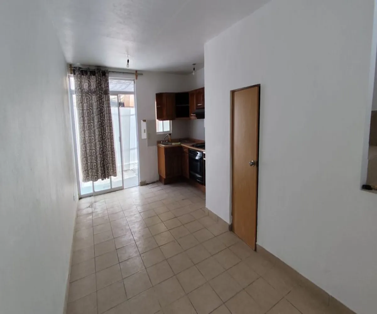 Casa En Venta,Ponciano Arriaga,Privada Santa Clara 8 12, San Pedro Tlaquepaque, Jalisco 45600, 3 Habitaciones,1 Baño,Privada Santa Clara 8,2,pt0bIVp