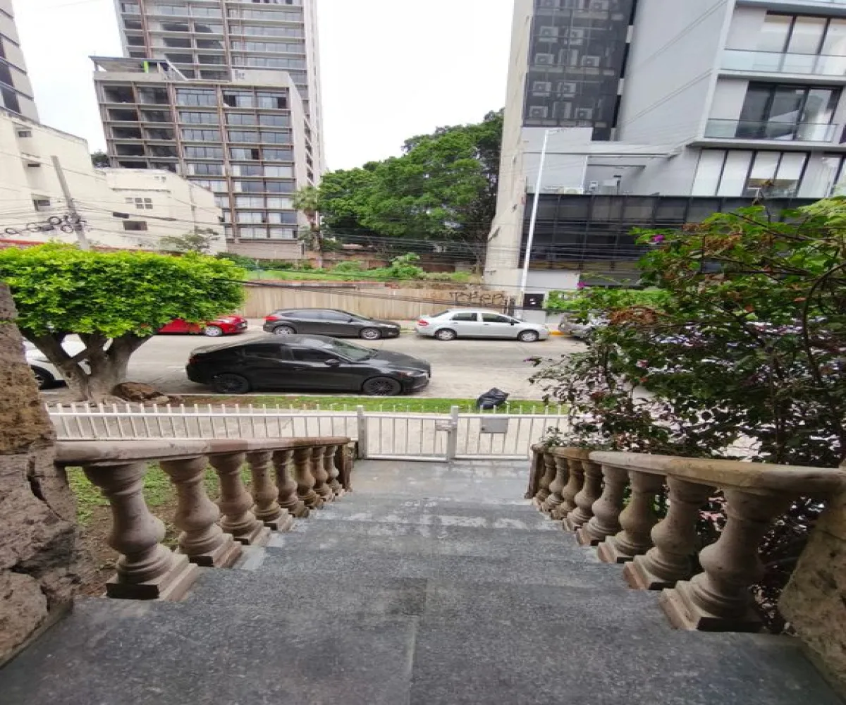 Casa En Venta,Providencia,Valparaíso 2432, Guadalajara, Jalisco 44630, 4 Habitaciones,3 Baños,Valparaíso,1,pXI7bUT