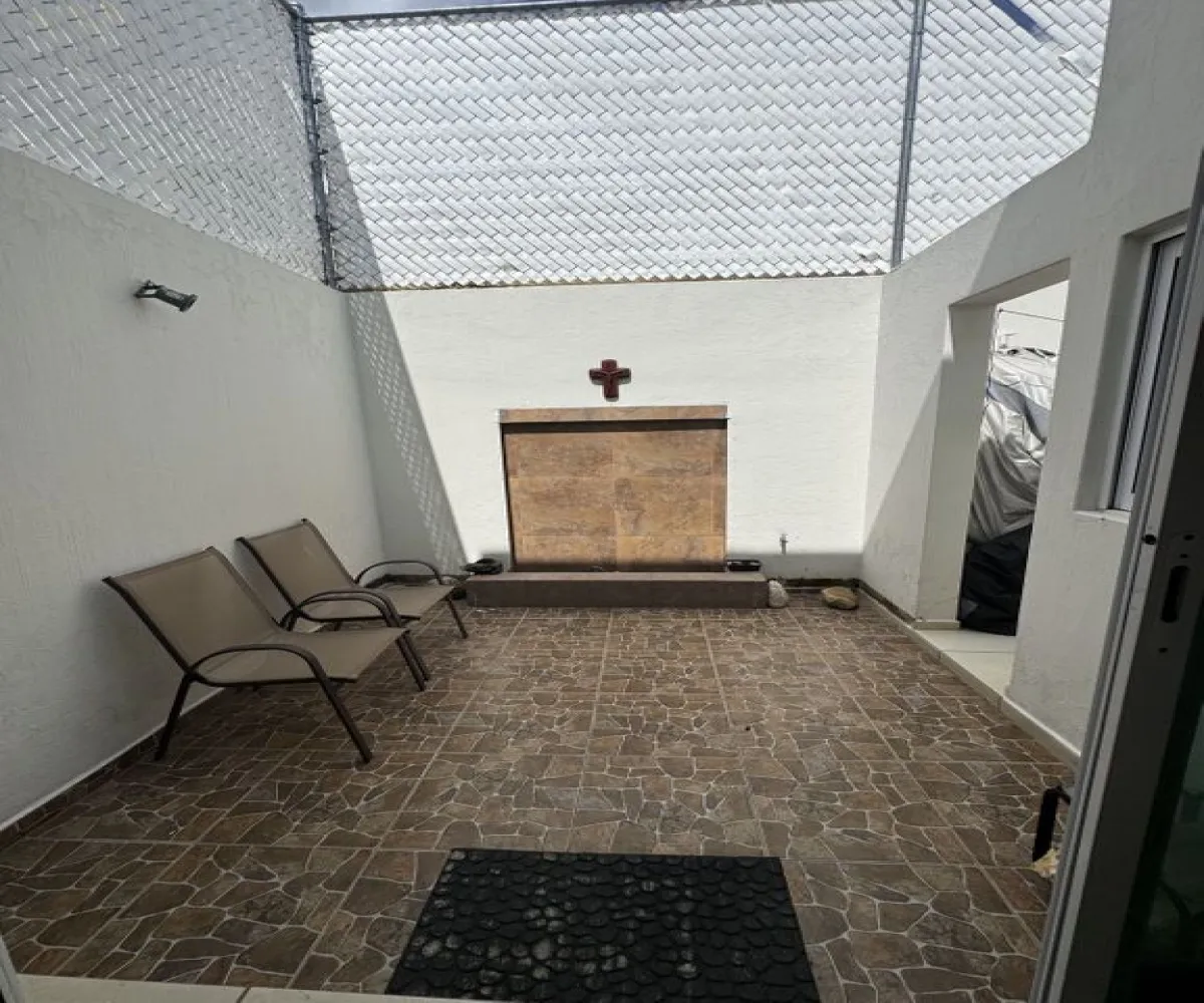 Casa En Venta,Real de Valdepeñas,Calzada de las Flores 1364, Zapopan, Jalisco 45134, 3 Habitaciones,2 Baños,Calzada de las Flores,2,pfj9n4P Casa En Venta,Real de Valdepeñas,Calzada de las Flores 1364, Zapopan, Jalisco 45134, 3 Habitaciones,2 Baños,Calzada de las Flores,2,pfj9n4P