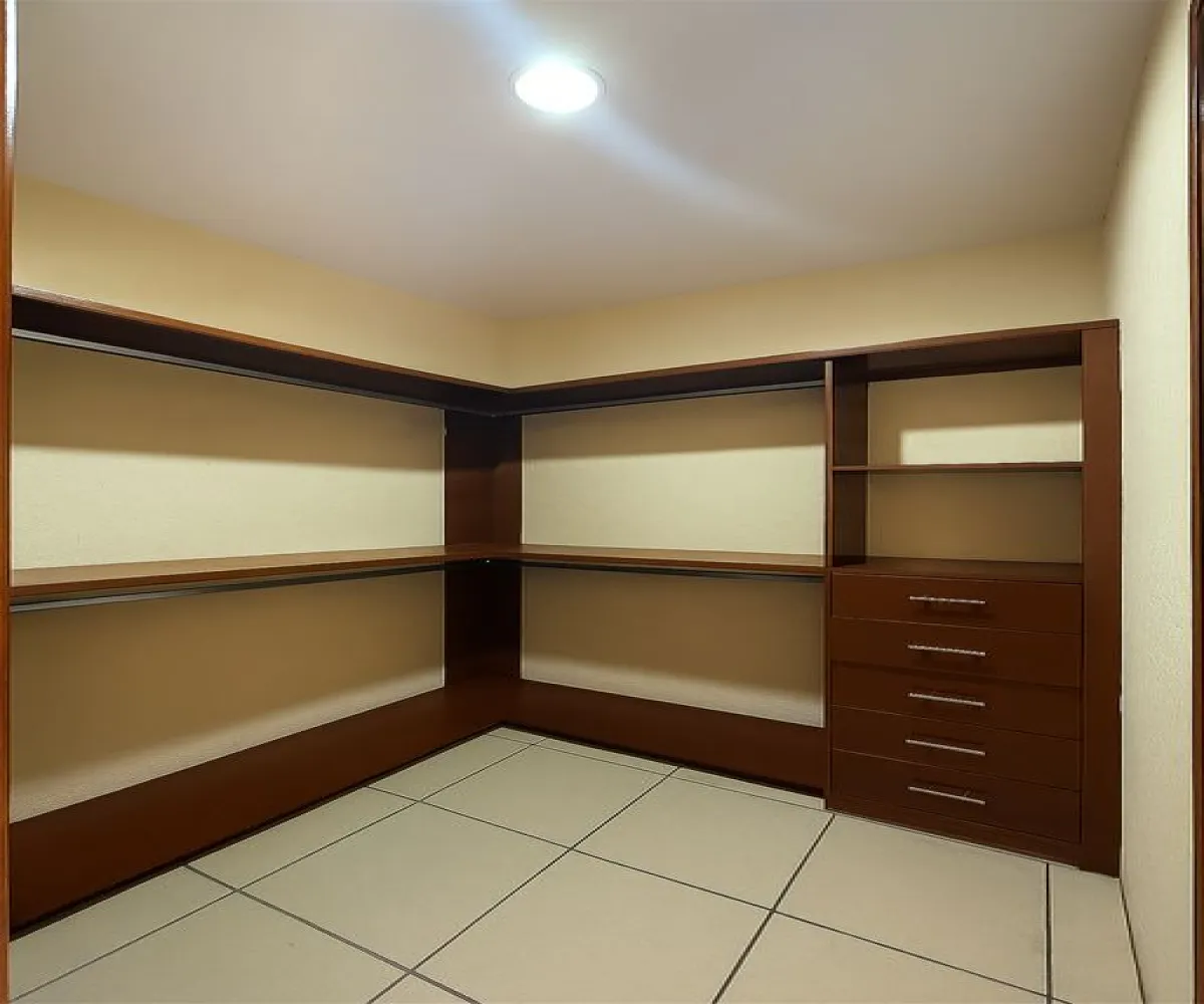 Casa En Venta,Real de Valdepeñas,Calzada de las Flores 1364, Zapopan, Jalisco 45134, 3 Habitaciones,2 Baños,Calzada de las Flores,2,pfj9n4P Casa En Venta,Real de Valdepeñas,Calzada de las Flores 1364, Zapopan, Jalisco 45134, 3 Habitaciones,2 Baños,Calzada de las Flores,2,pfj9n4P