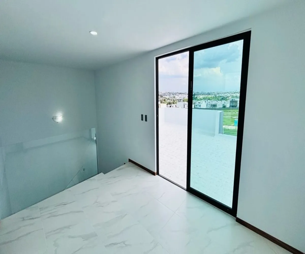 Casa En Venta,La Periquera,Boulevard Valle Imperial 000, Zapopan, Jalisco 45134, 4 Habitaciones,4 Baños,Boulevard Valle Imperial,3,pr7IPtd