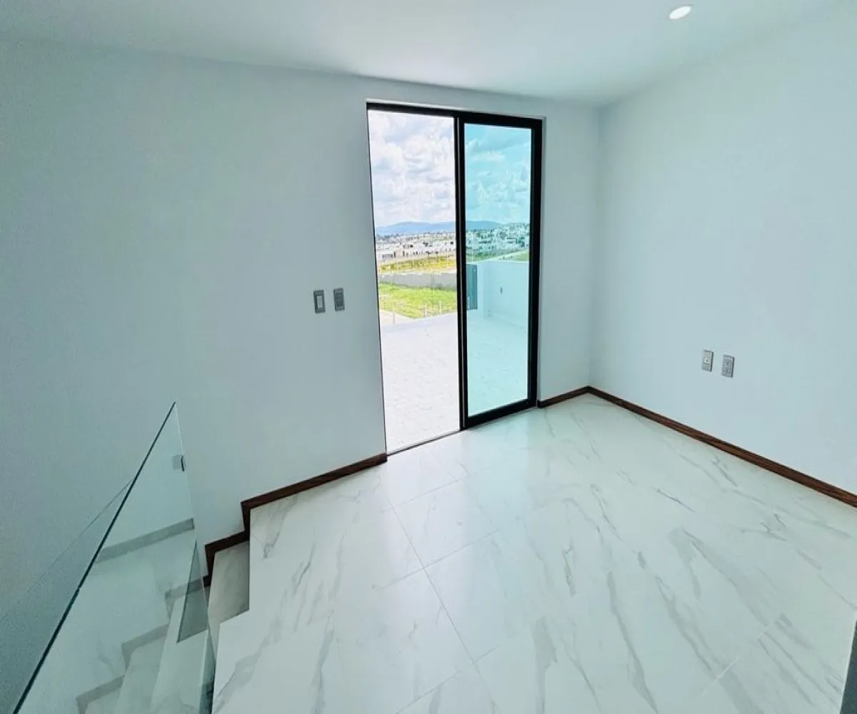 Casa En Venta,La Periquera,Boulevard Valle Imperial 000, Zapopan, Jalisco 45134, 4 Habitaciones,4 Baños,Boulevard Valle Imperial,3,pr7IPtd