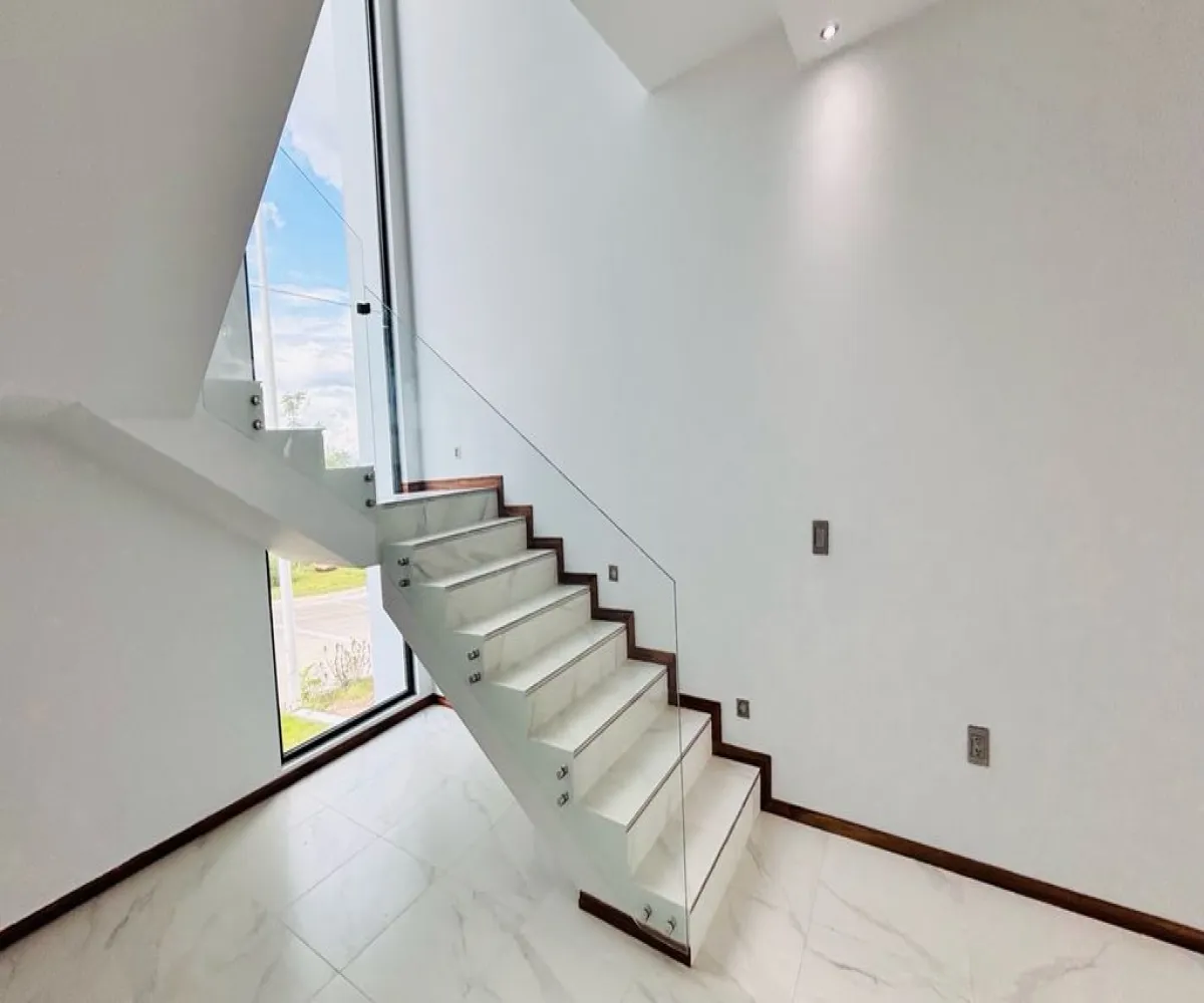 Casa En Venta,La Periquera,Boulevard Valle Imperial 000, Zapopan, Jalisco 45134, 4 Habitaciones,4 Baños,Boulevard Valle Imperial,3,pr7IPtd