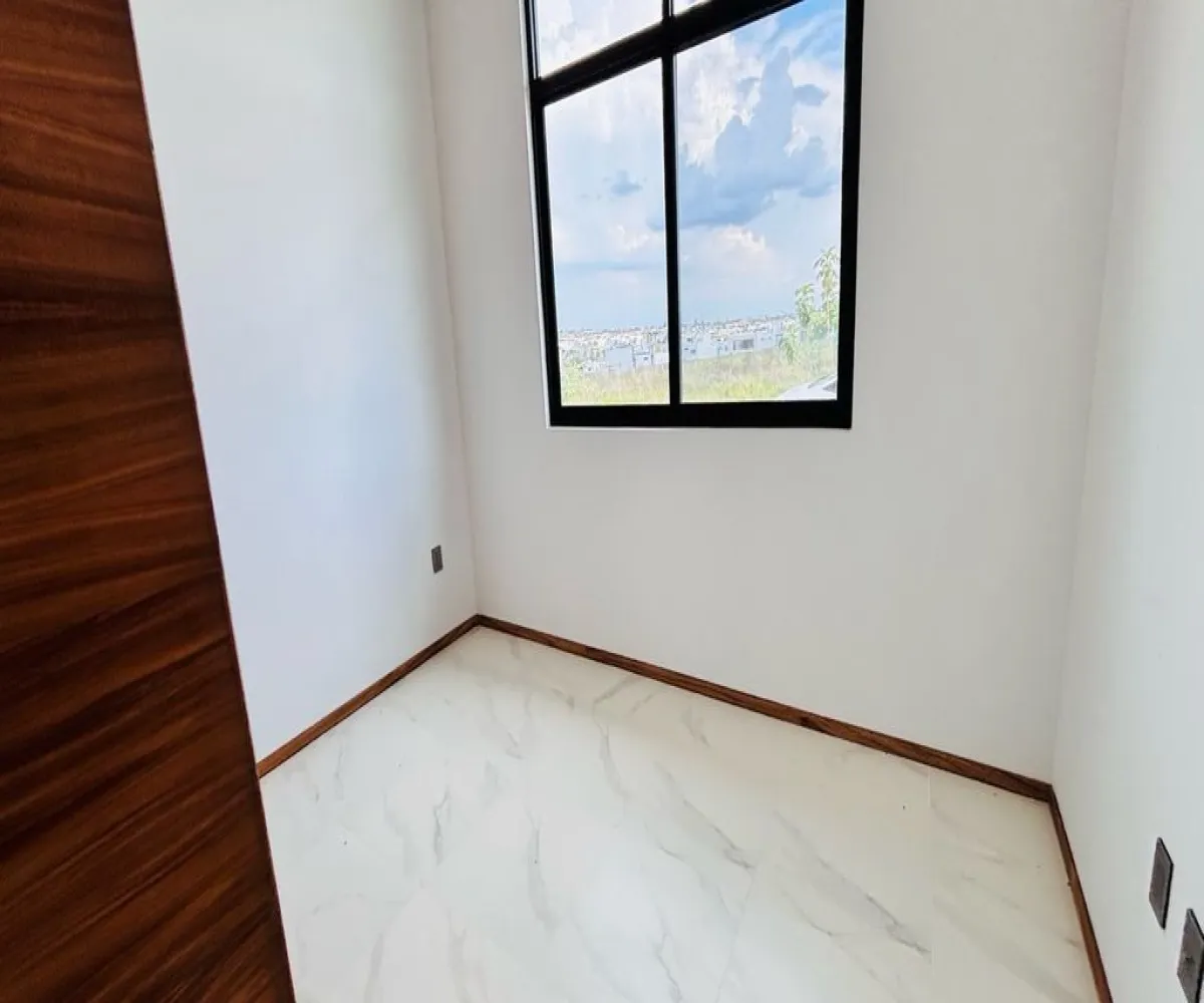 Casa En Venta,La Periquera,Boulevard Valle Imperial 000, Zapopan, Jalisco 45134, 4 Habitaciones,4 Baños,Boulevard Valle Imperial,3,pr7IPtd