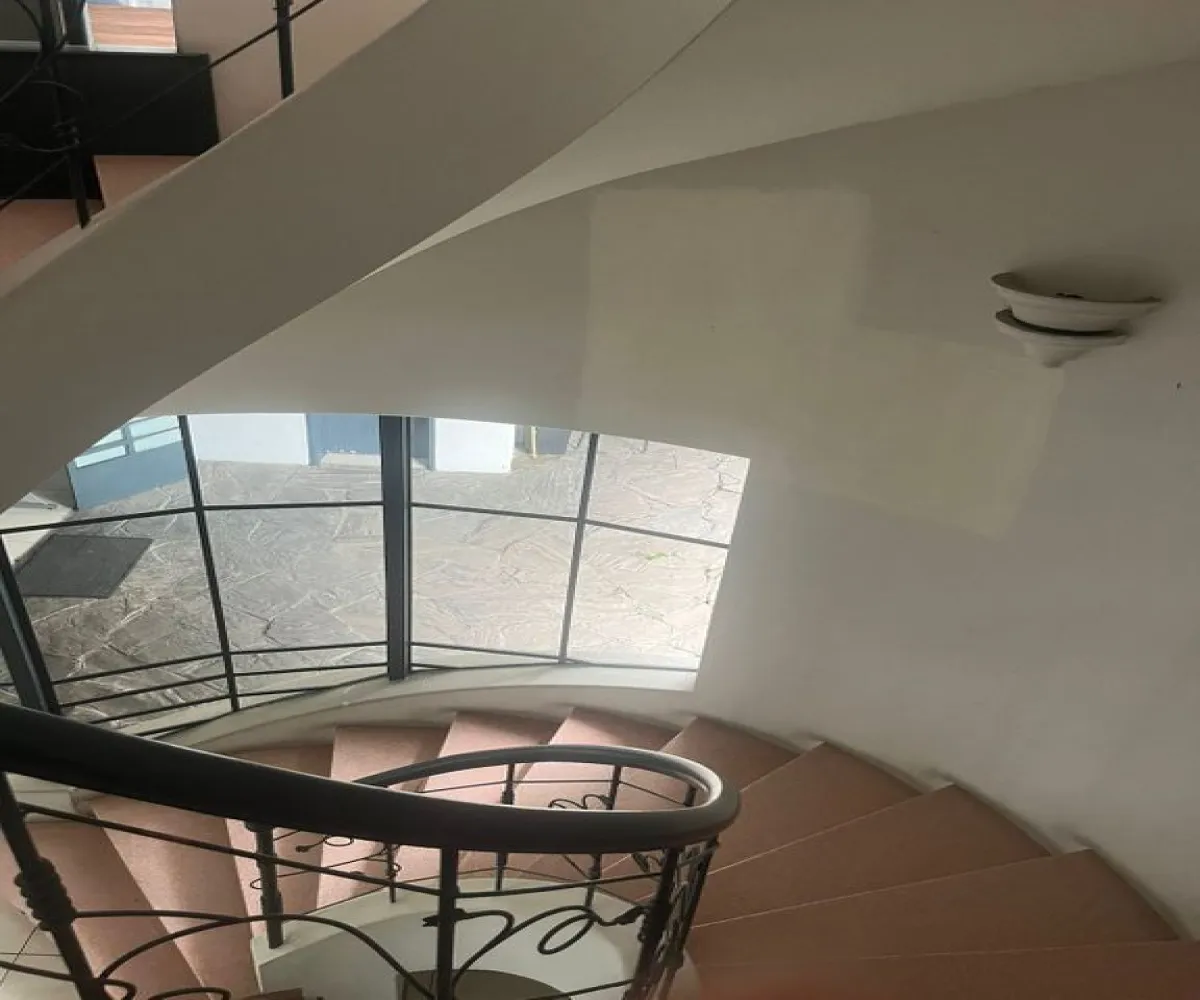 Casa En Venta,Moderna,Calle Francia 1551, Guadalajara, Jalisco 44190, 11 Habitaciones,2 Baños,Calle Francia,3,pscMWTE